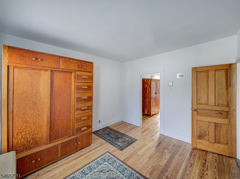 390 Heckman St Property Photo 30