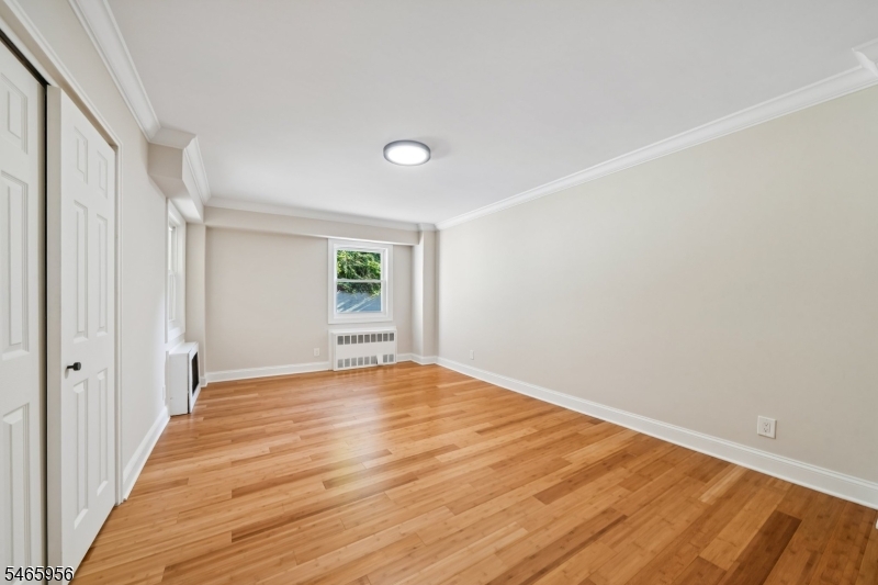 415 Claremont Ave 1g Property Photo 13