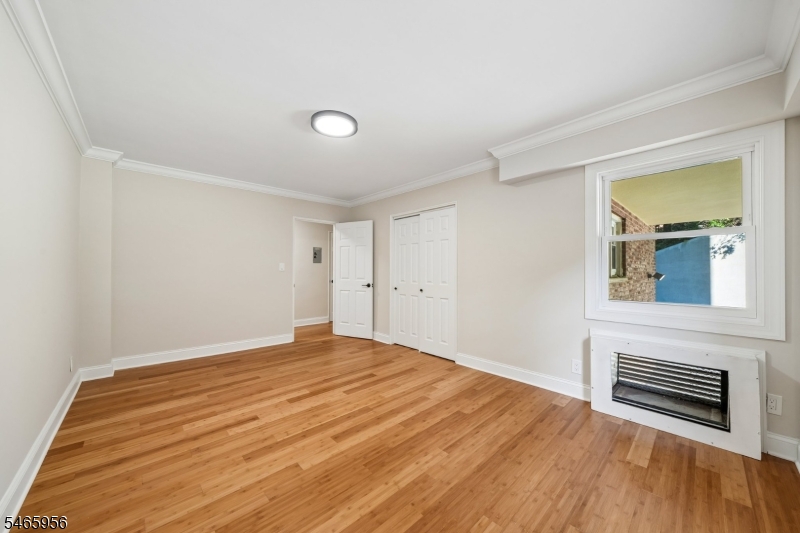 415 Claremont Ave 1g Property Photo 14
