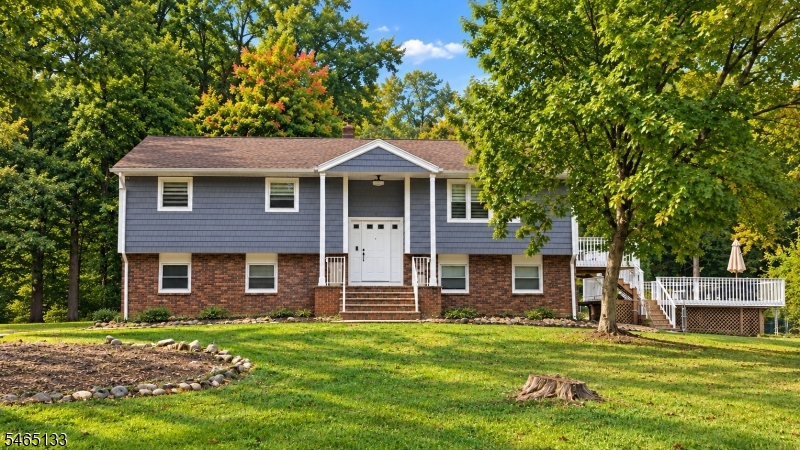 157 Magee Rd Property Photo 1