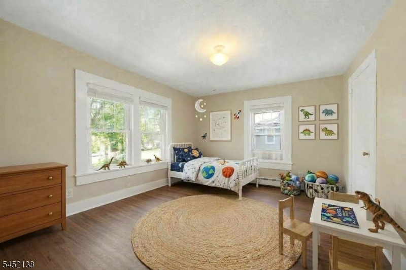 30 Bloomfield Ave Property Photo 18