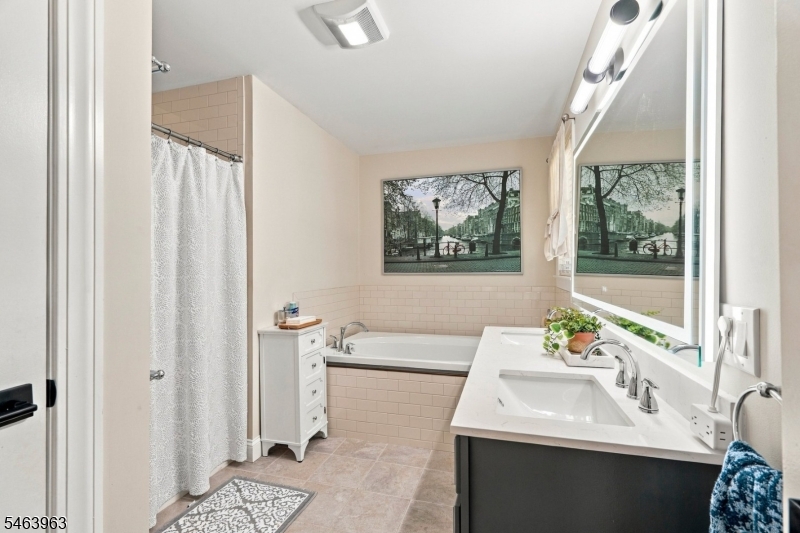 1036 Scenic Dr Property Photo 20