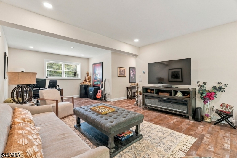 1036 Scenic Dr Property Photo 31