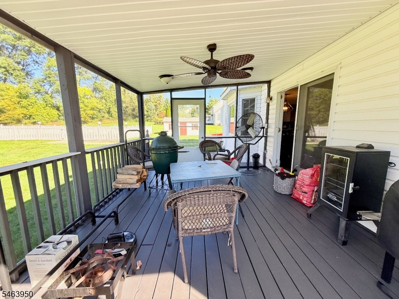 126 Iron Wolf Rd126 Property Photo 3