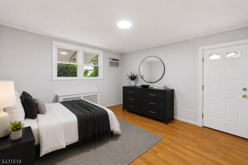 86 Curie Ave 1 Property Photo 20