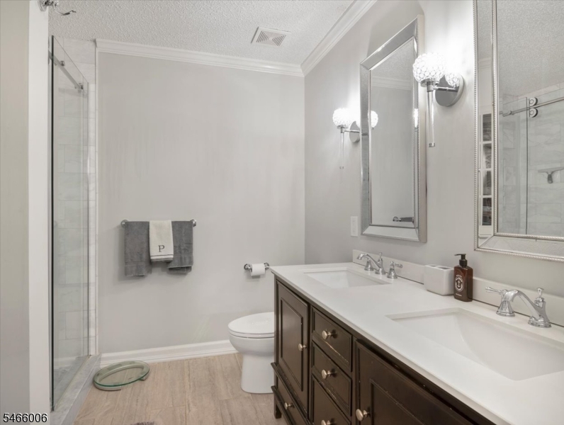 8613 Brittany Dr Property Photo 20