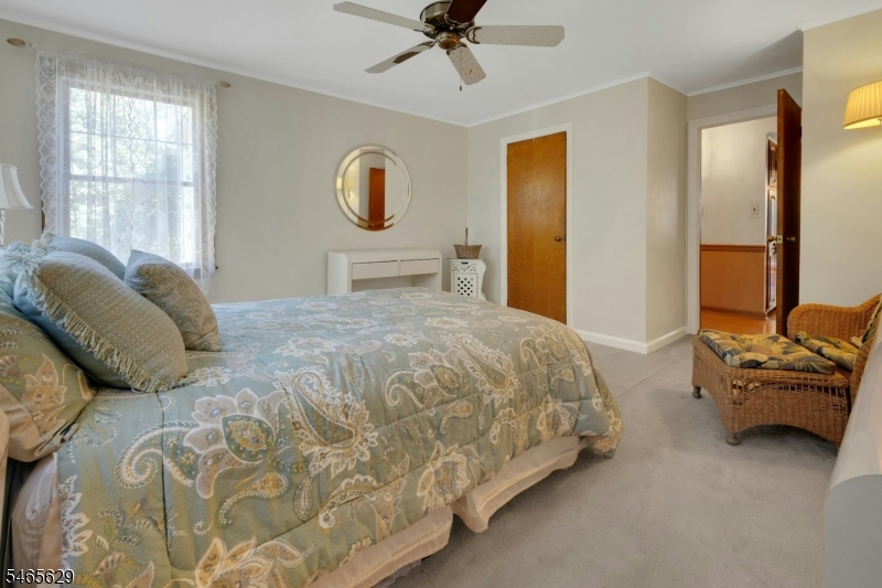 179 Oaks Road Property Photo 16