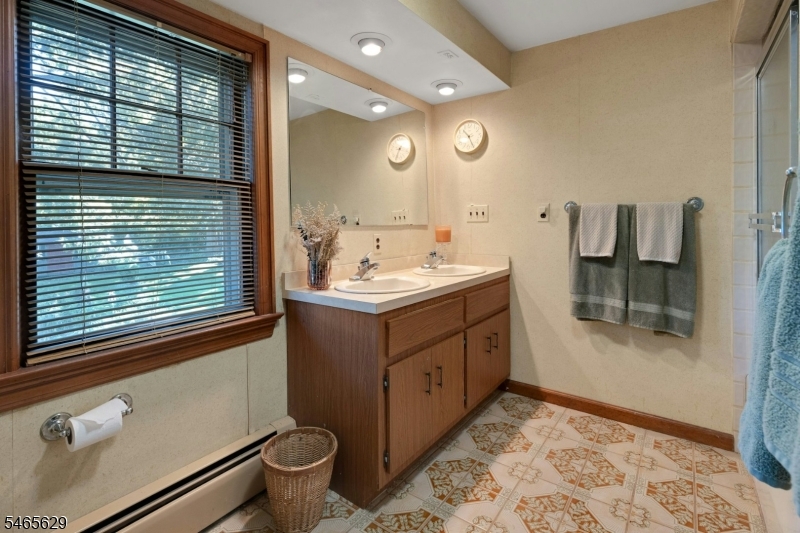 179 Oaks Road Property Photo 28