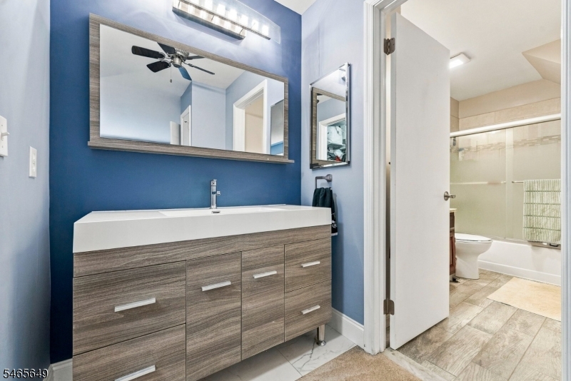 56 Bentley Ct Property Photo 25