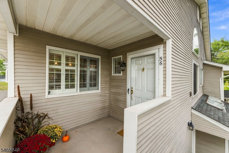 56 Bentley Ct Property Photo 34