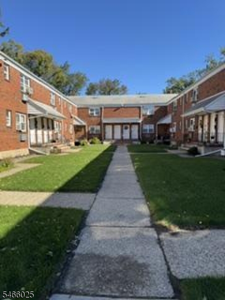 228 Marion St 2 Property Photo 1