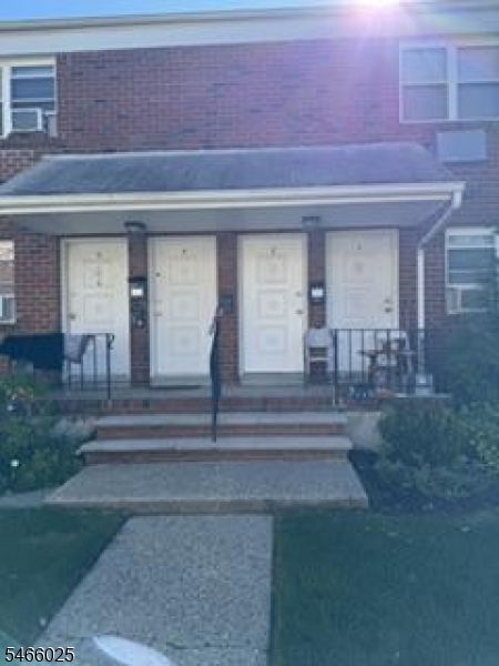228 Marion St 2 Property Photo 2