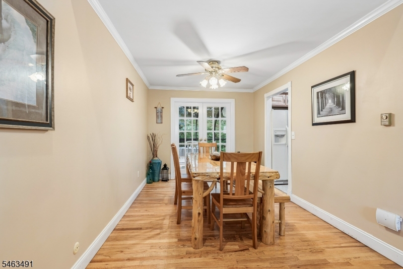 51 River Rd Property Photo 9
