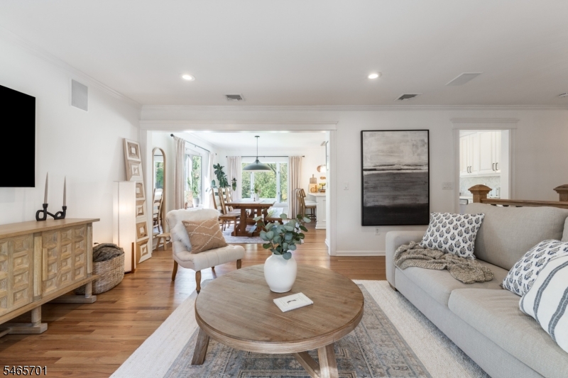 38 Esplanade Dr Property Photo 19