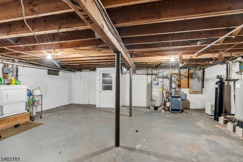 50 Fremont Ter Property Photo 24