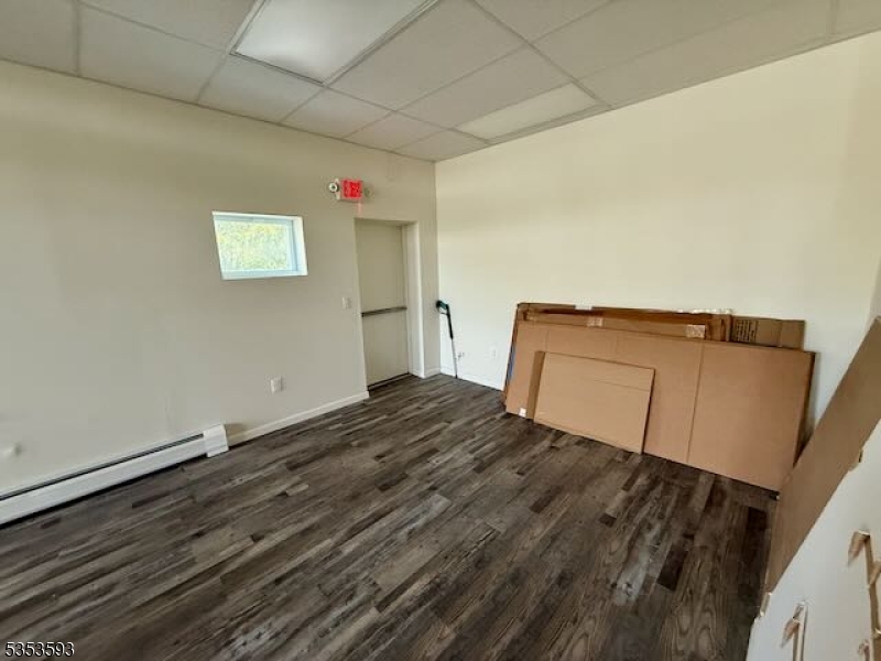 518 Ringwood Ave Property Photo 6