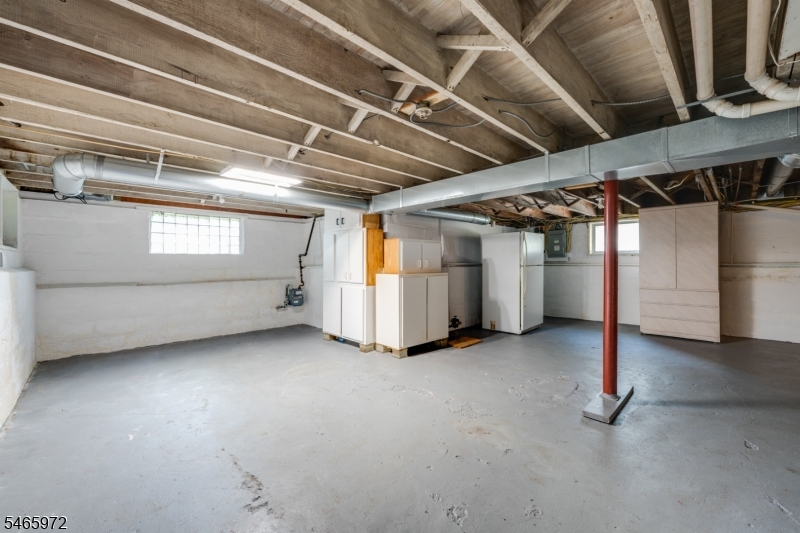 18 Halsted St Property Photo 30