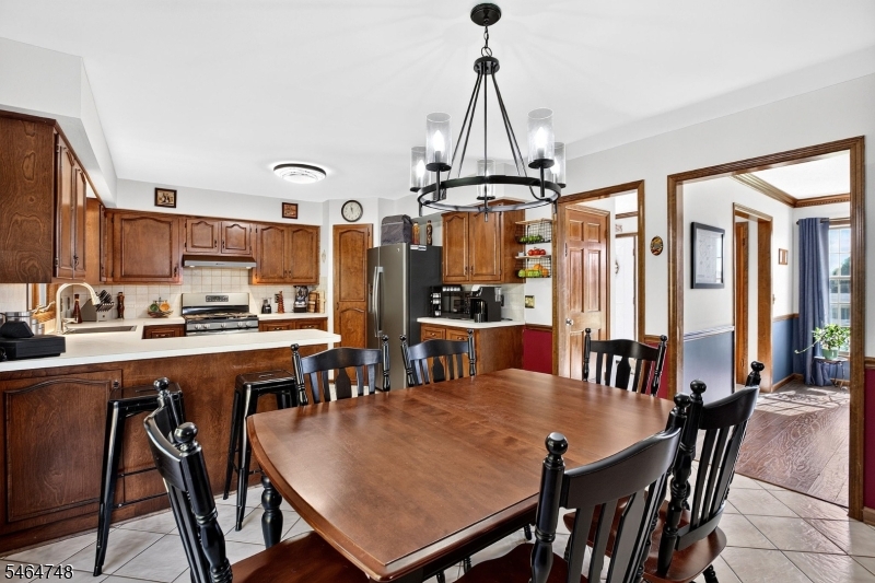 27 Edgemere Terrace Property Photo 12