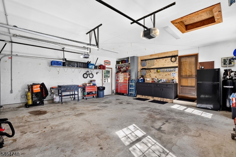 27 Edgemere Terrace Property Photo 30