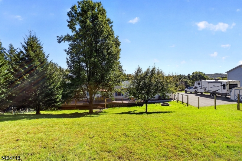 27 Edgemere Terrace Property Photo 38