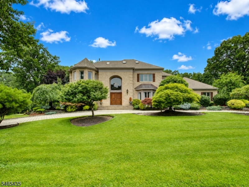 34 Jarombek Dr Property Photo 1