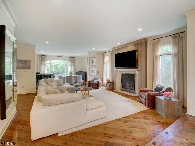 34 Jarombek Dr Property Photo 13
