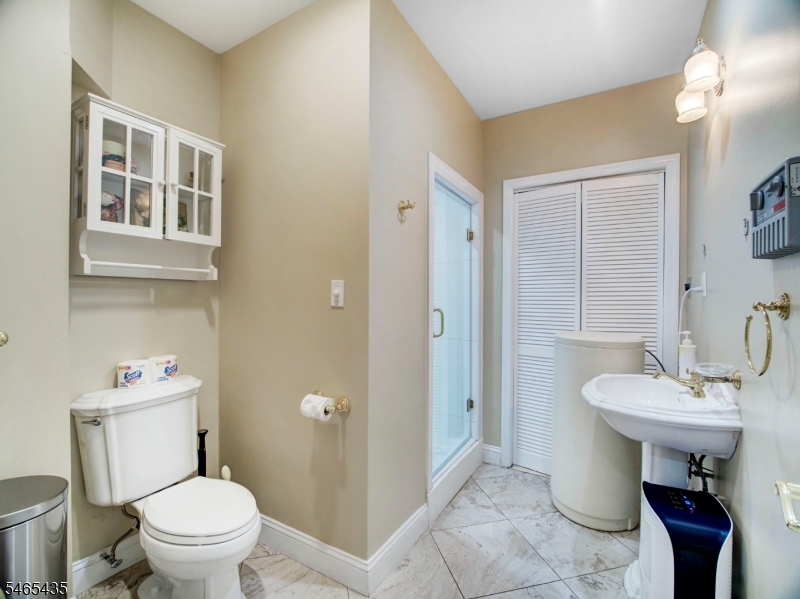 34 Jarombek Dr Property Photo 26