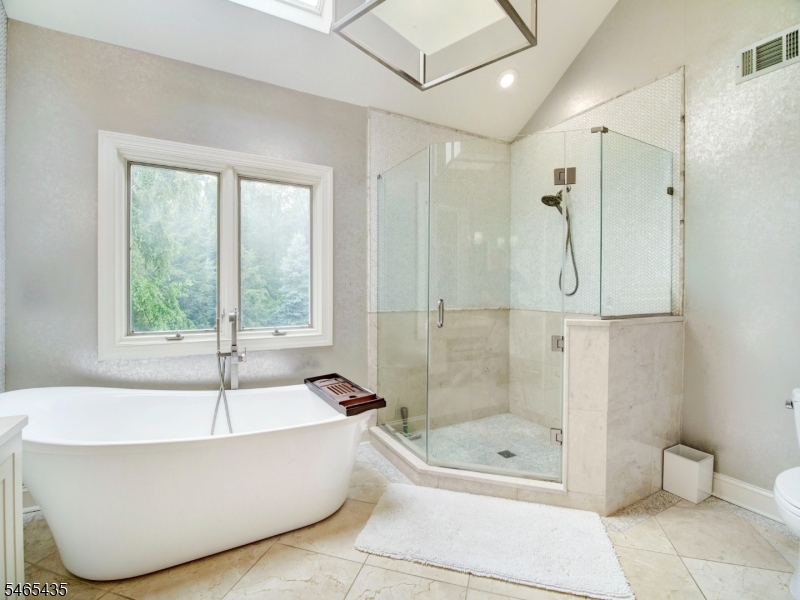 34 Jarombek Dr Property Photo 29