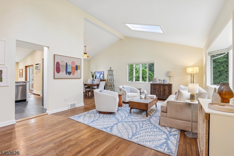 8 Mountain Way Property Photo 1