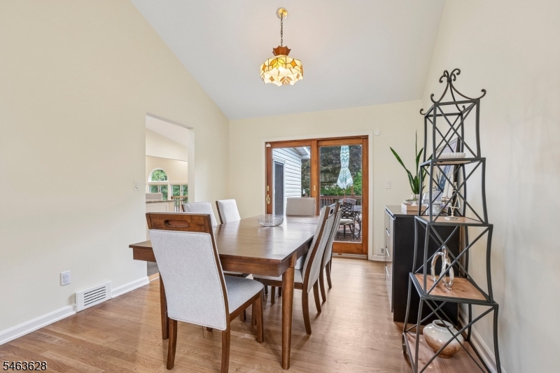 8 Mountain Way Property Photo 7