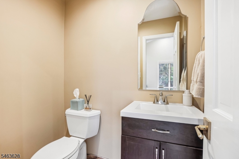 8 Mountain Way Property Photo 18