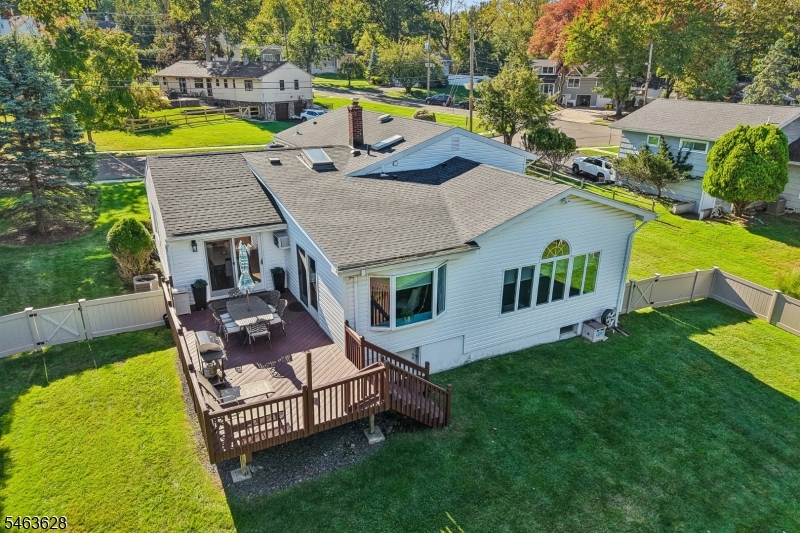8 Mountain Way Property Photo 33
