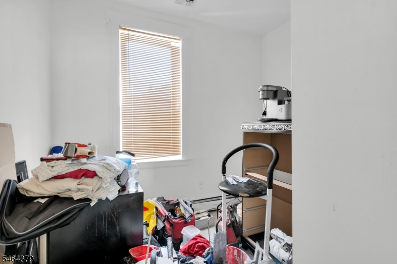 142 Division Ave Property Photo 14