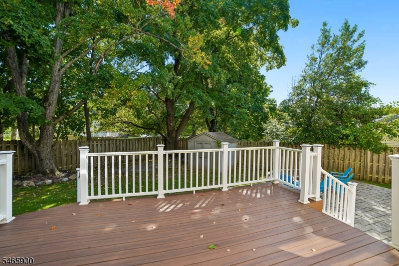 20 Emerson Dr Property Photo 21