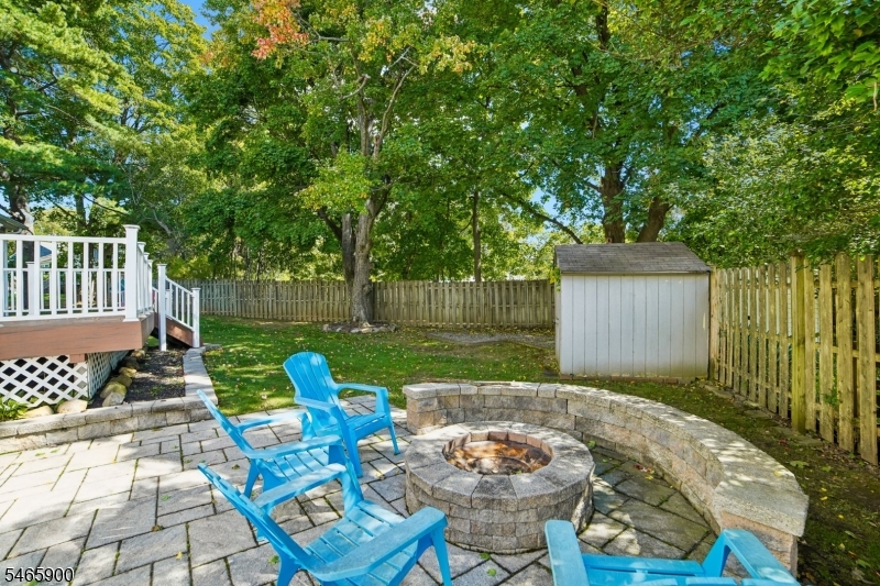 20 Emerson Dr Property Photo 23