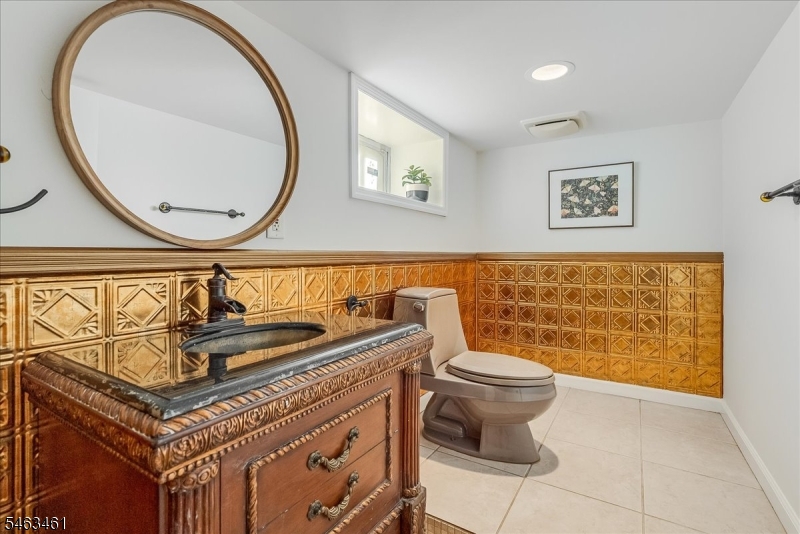 646 Hamilton Rd Property Photo 37