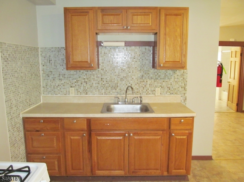 33 Cedar Alley Property Photo 1