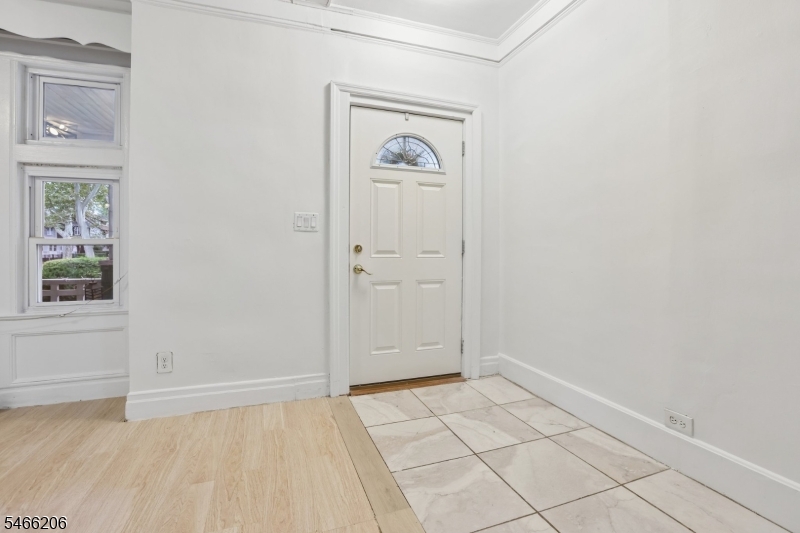 256 Rutledge Ave Property Photo 6
