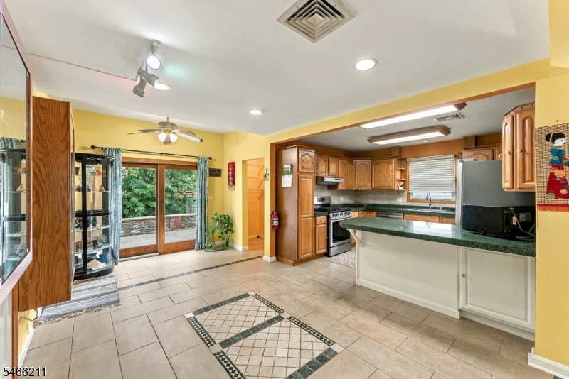 26 Dayton Rd Property Photo 9