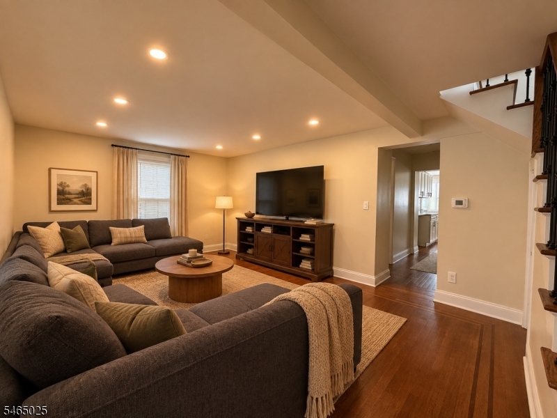 56 Bergen Ave Property Photo 8