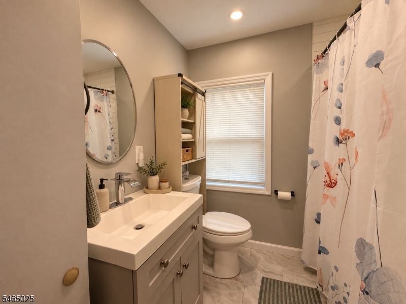 56 Bergen Ave Property Photo 13