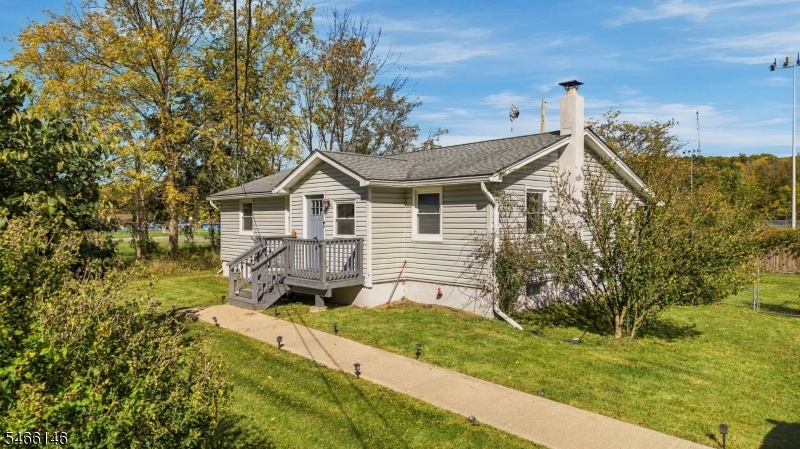 51 Cork Hill Rd Property Photo 1