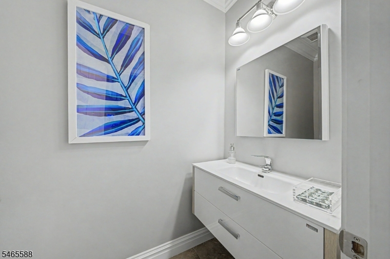 25 Mc Nish Way Property Photo 18