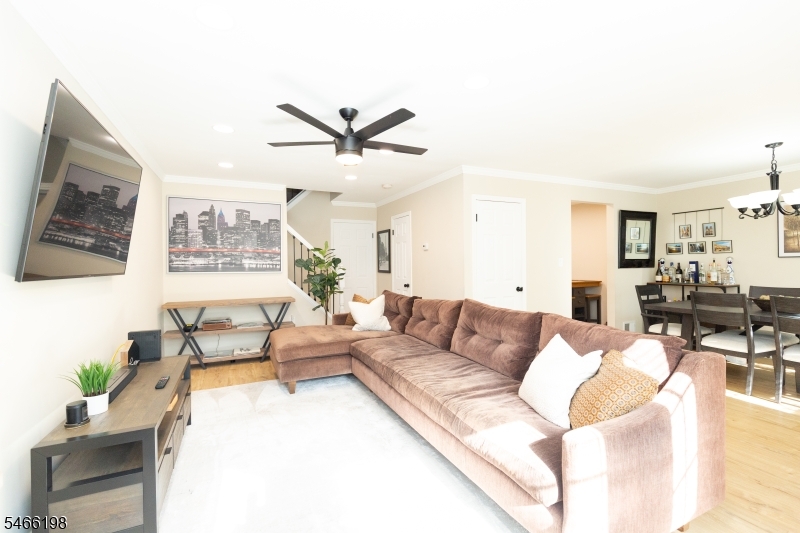 130 Albury Way Property Photo 3