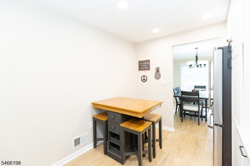 130 Albury Way Property Photo 12