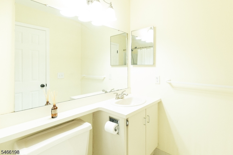 130 Albury Way Property Photo 24