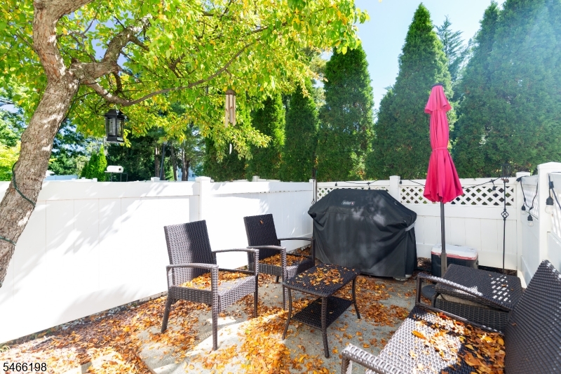 130 Albury Way Property Photo 31