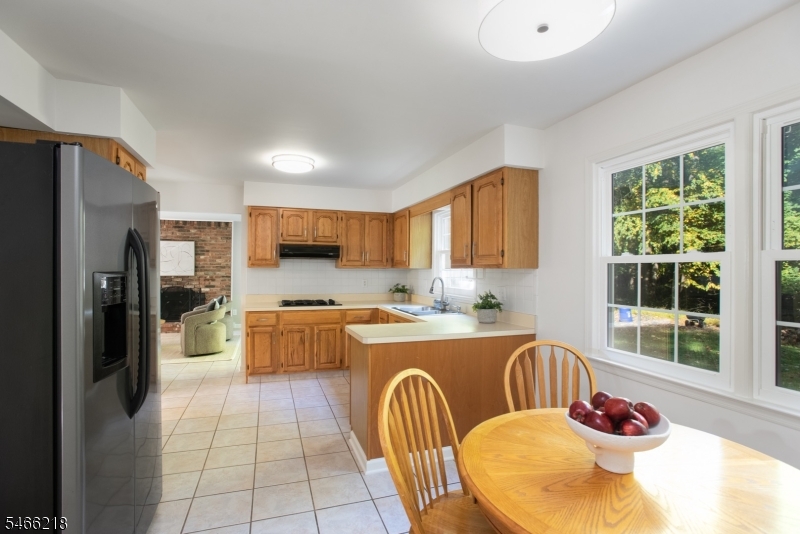 15 Quill Pen Way Property Photo 8