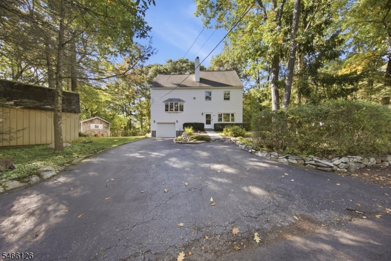27 Hewitt Aka Garwood Rd Property Photo 2