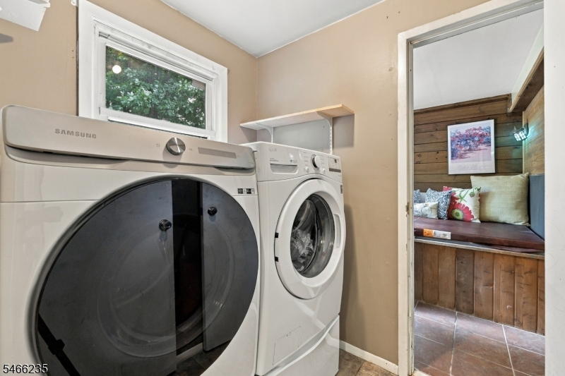 10 Shelley Ct Property Photo 33